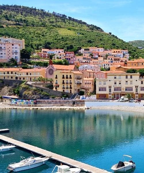 Port et plage de Cerbère - Côte Vermeille - France