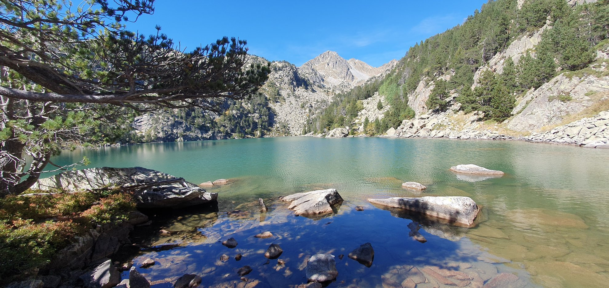Lacs de Cabane J3 .jpg