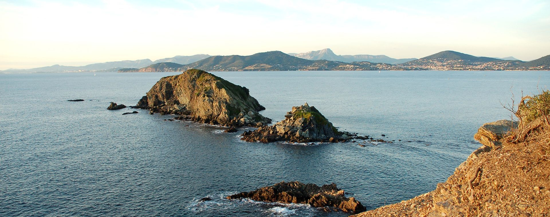 Îlots rocheux de la presqu'île de Giens - Var - France